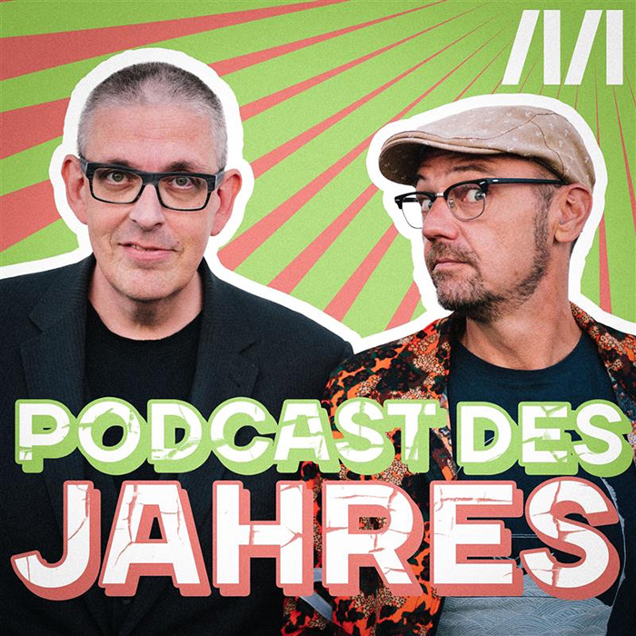 Sujet des "Podcast des Jahres" der Gebrüder Moped 2020, man sieht Franz und Martin Moped darüber das Logo des Herausgebers, dem Moment Magazin des Momentum Instituts